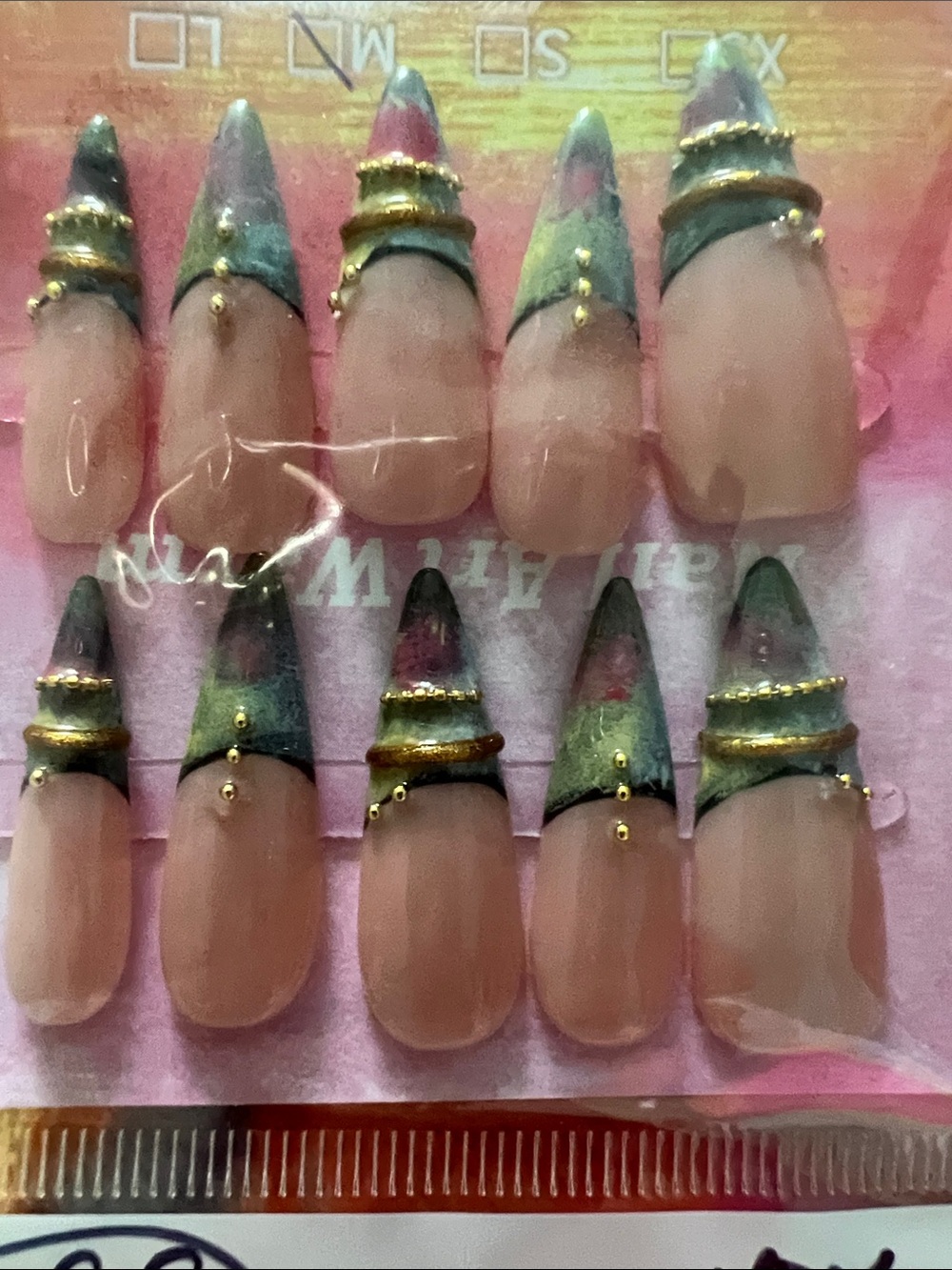 Gorgeous stiletto Hand-Painted Pointed Press-On Nails with Gold Accent